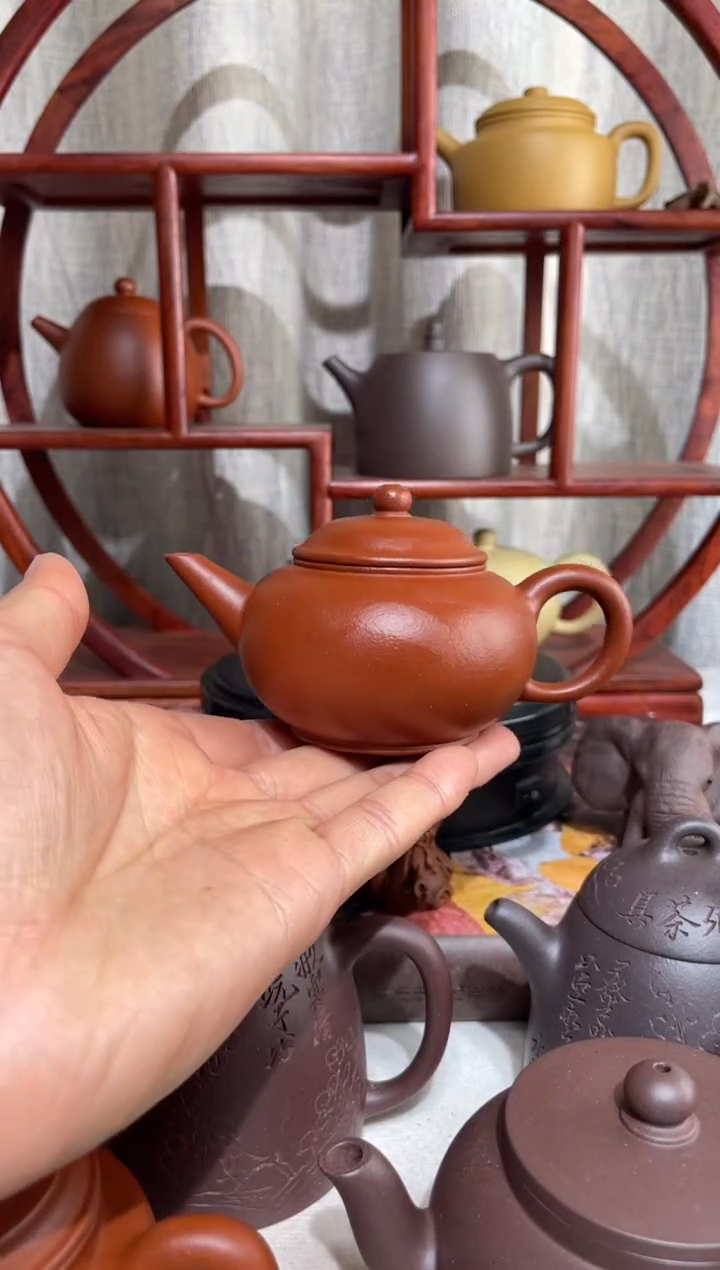 【闪购商品】紫砂茶壶微微瑕朱泥大红袍手工泥水平130cc
