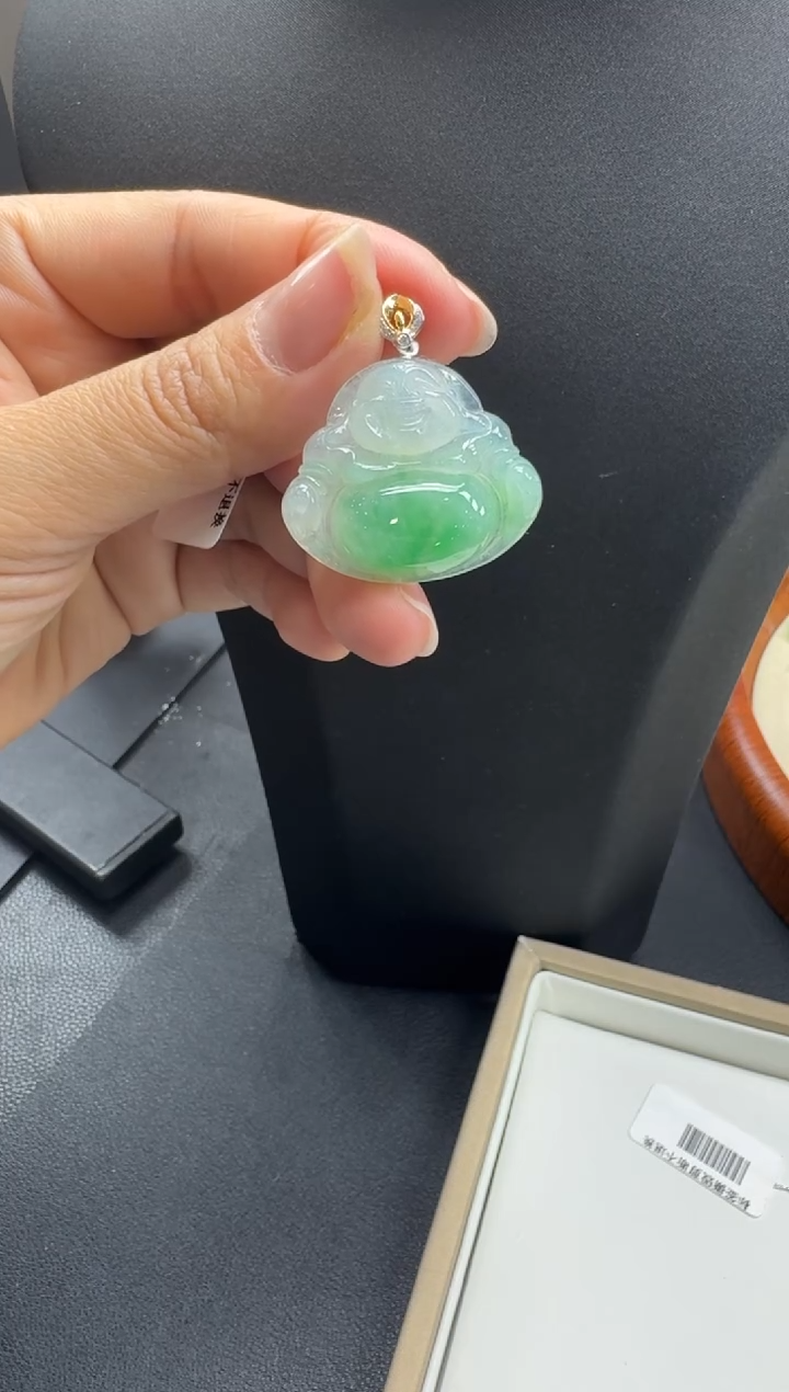 【闪购商品】翡翠颈饰18K金镶嵌YM900-1佛公