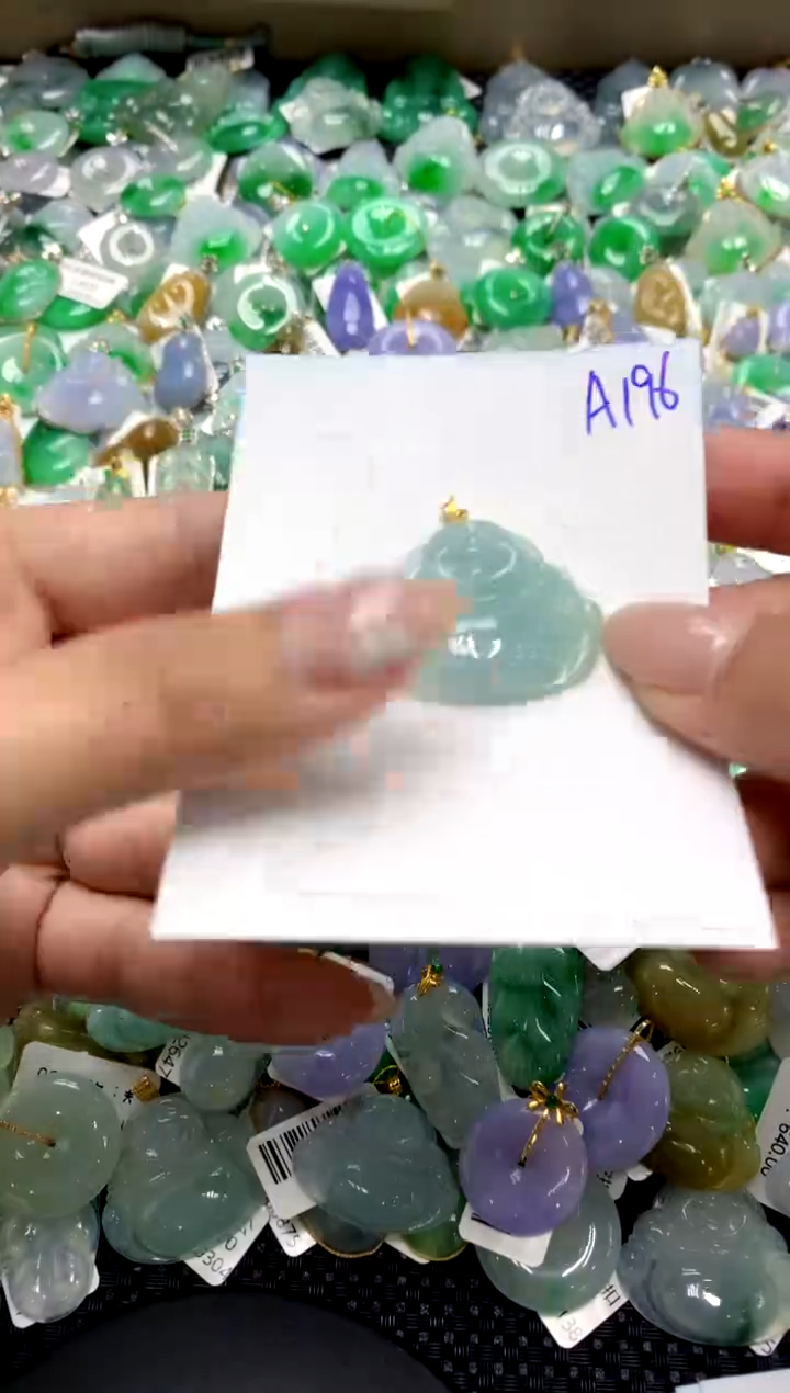 【闪购商品】翡翠颈饰18K金镶嵌111111111111111111
