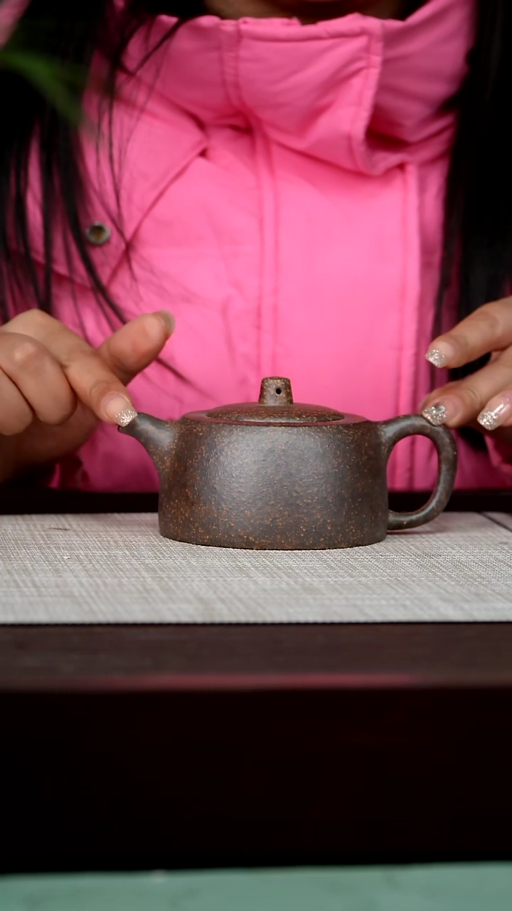 【闪购商品】宜兴原矿紫砂壶茶壶200C