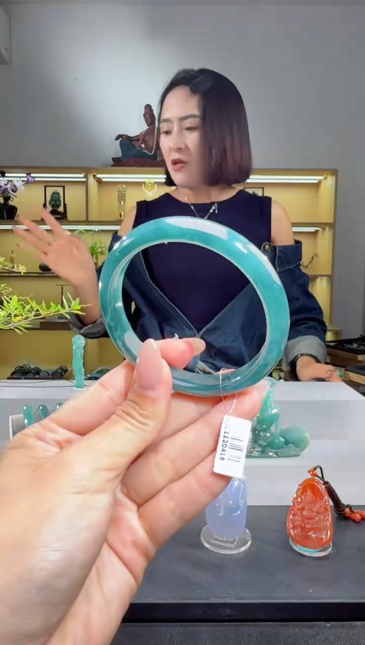 未镶嵌手镯翡翠56.5圈