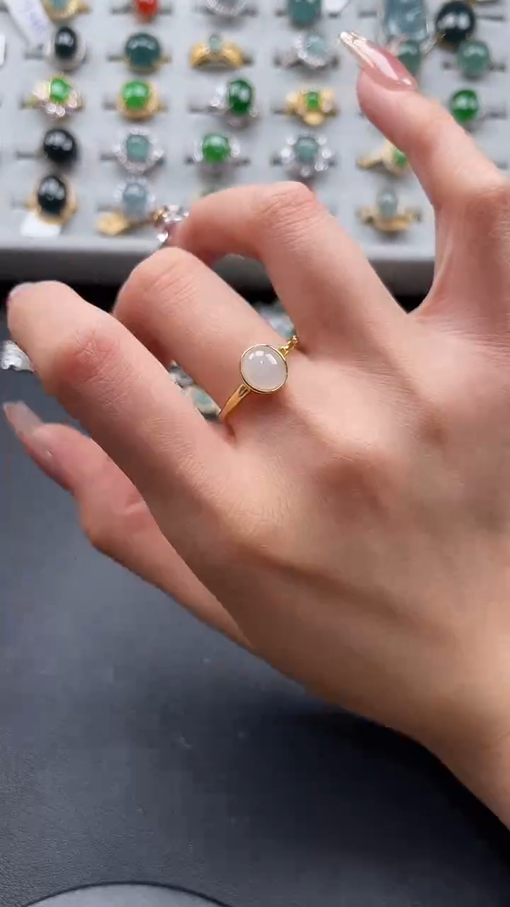 【闪购商品】翡翠戒指银S925镶嵌6576547645