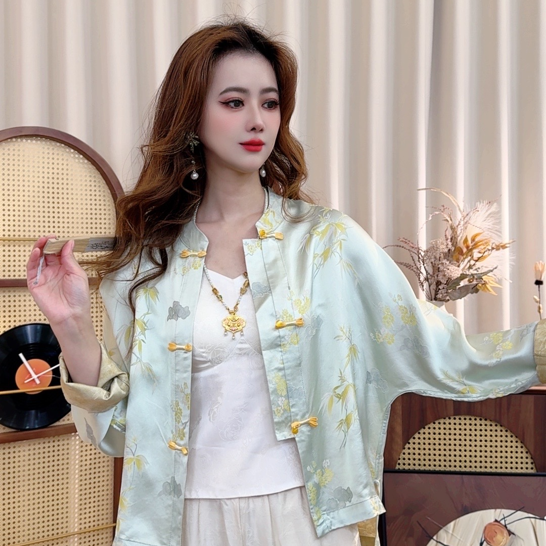 《云为衫》新款老料气质百搭上衣外套女