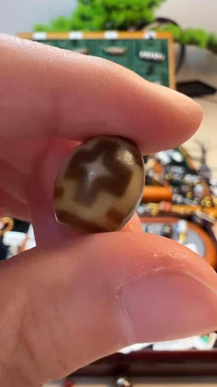 玛瑙/玉髓（覆膜）颈饰未镶嵌16（微瑕随机发货）