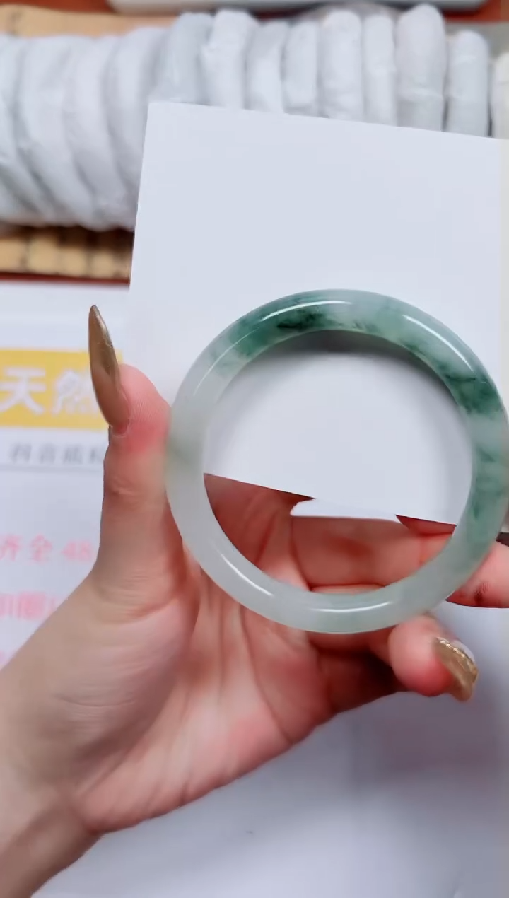 【闪购商品】石英质玉手镯未镶嵌K112-51.4