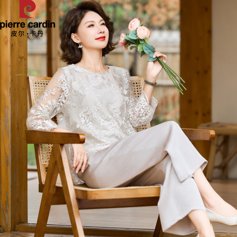 皮尔卡丹洋气妈妈春夏装套装2025新款蕾丝小衫中老年女圆领夏季休