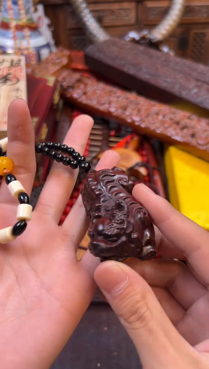 檀香紫檀（小叶紫檀）--------瓷--------