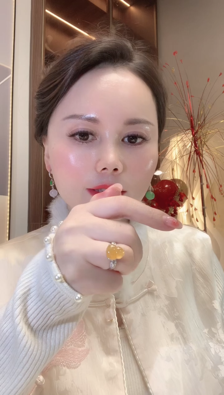 【闪购商品】翡翠戒指18K金镶嵌D117 翡翠