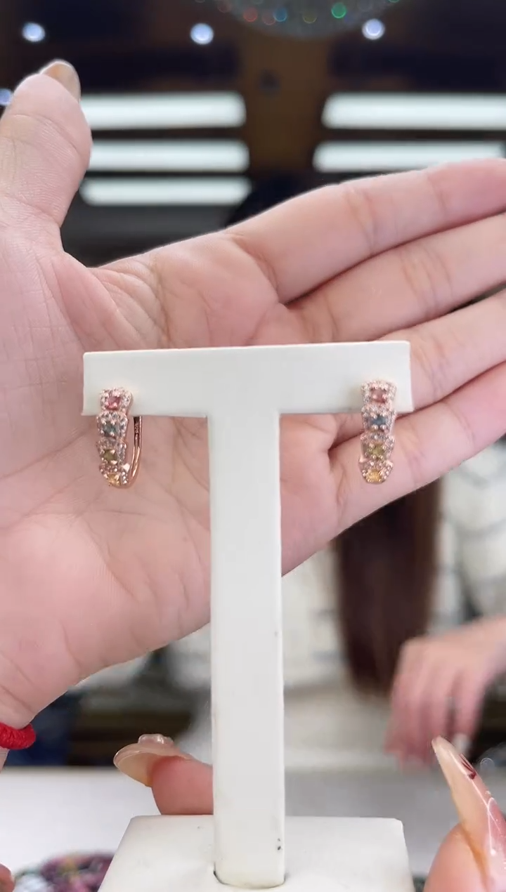 【闪购商品】碧玺/银S925镶嵌碧玺耳扣3多样性发货