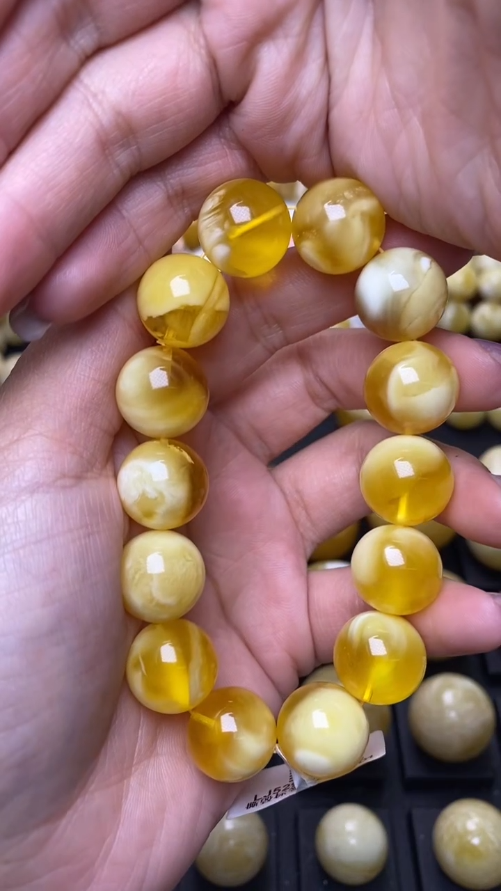 【闪购商品】琥珀裸石未镶嵌葵.101