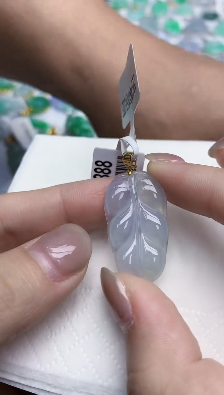 【闪购商品】翡翠颈饰18K金镶嵌天然翡翠A货