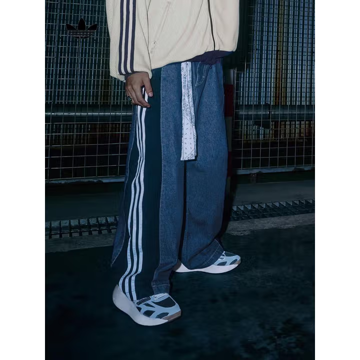 adidas/阿迪达斯新款百搭流光色舒适潮流运动休闲牛仔长裤KC2636