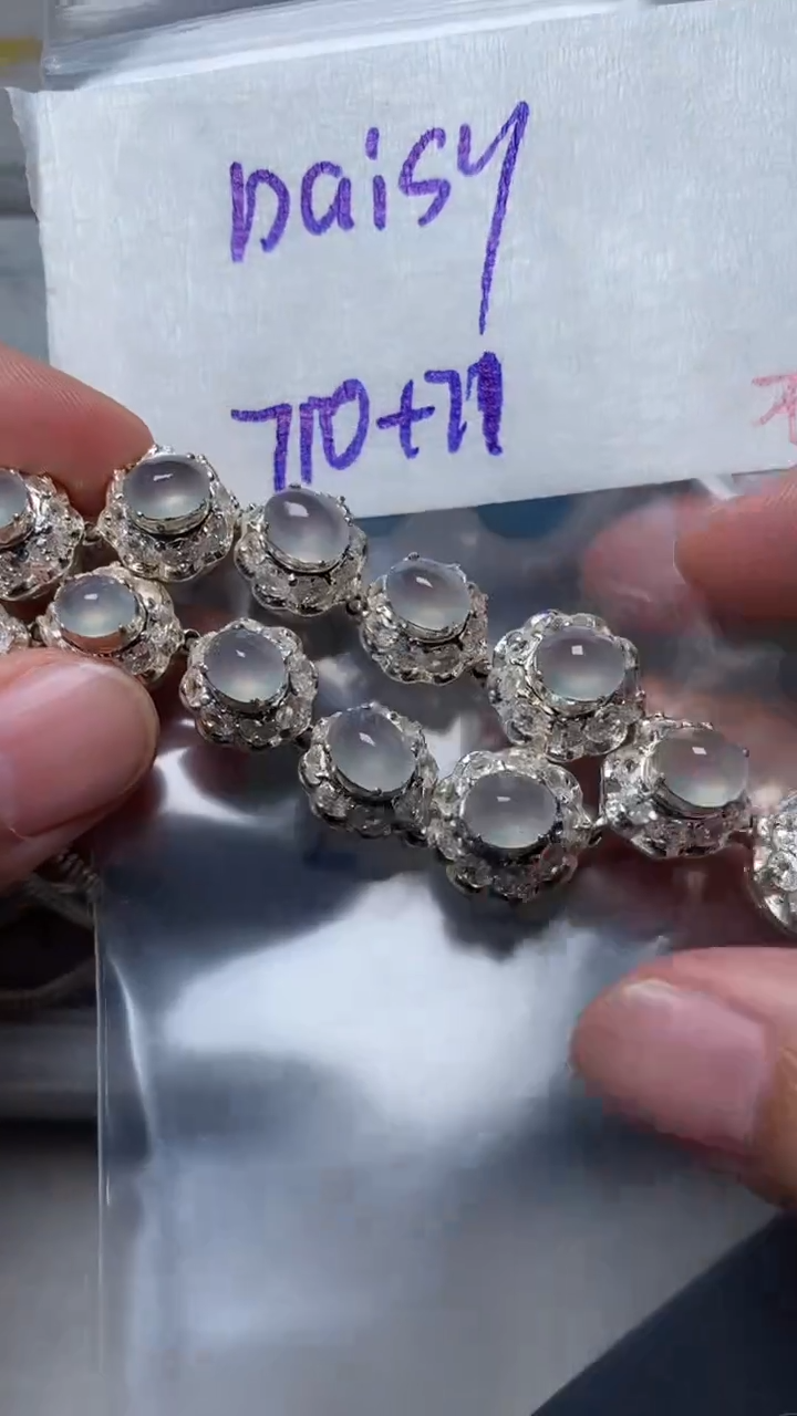 未镶嵌定制翡翠D****?天然缅甸翡翠A货