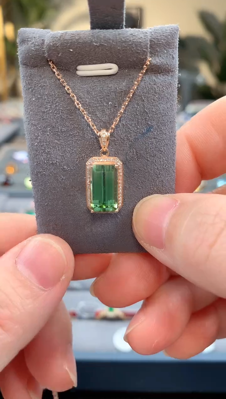 【闪购商品】碧玺吊坠(不含链)18K金镶嵌碧玺