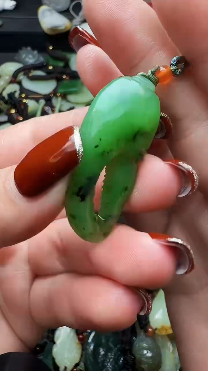 【闪购商品】和田玉（碧玉）颈饰未镶嵌48