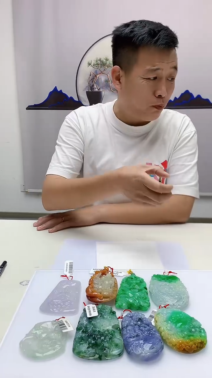 定制翡翠未镶嵌4812zm-毛货赠珠链