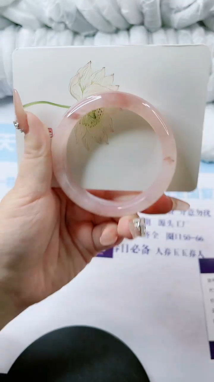 【闪购商品】石英质玉手镯未镶嵌多样性发货L124