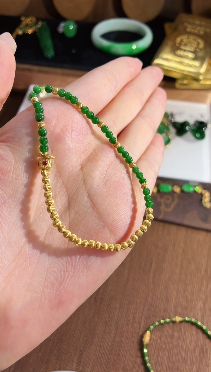 18K金镶嵌手链翡翠手串