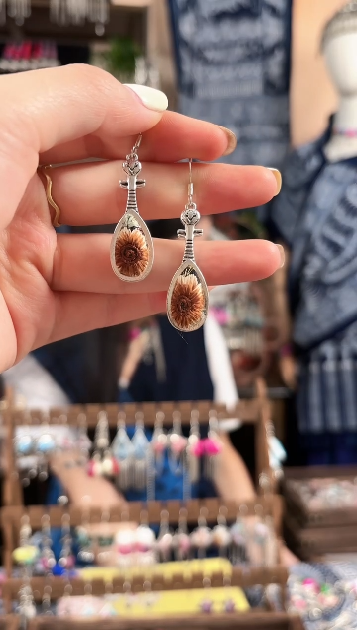 织绣民族风非遗老绣饰品551