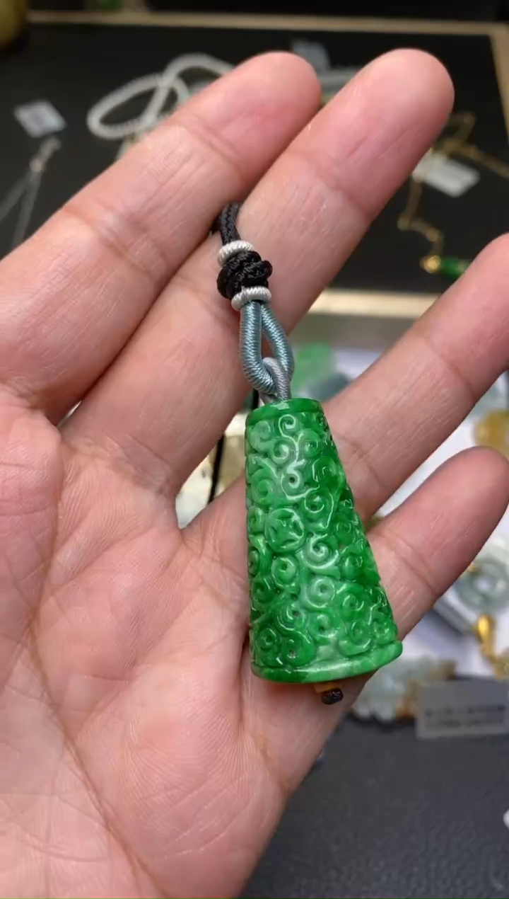 颈饰未镶嵌翡翠长****?净货35469