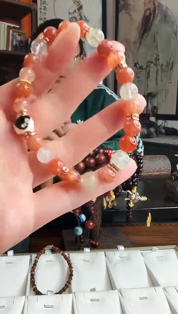 【闪购商品】红色太阳石太极单圈 宣纸