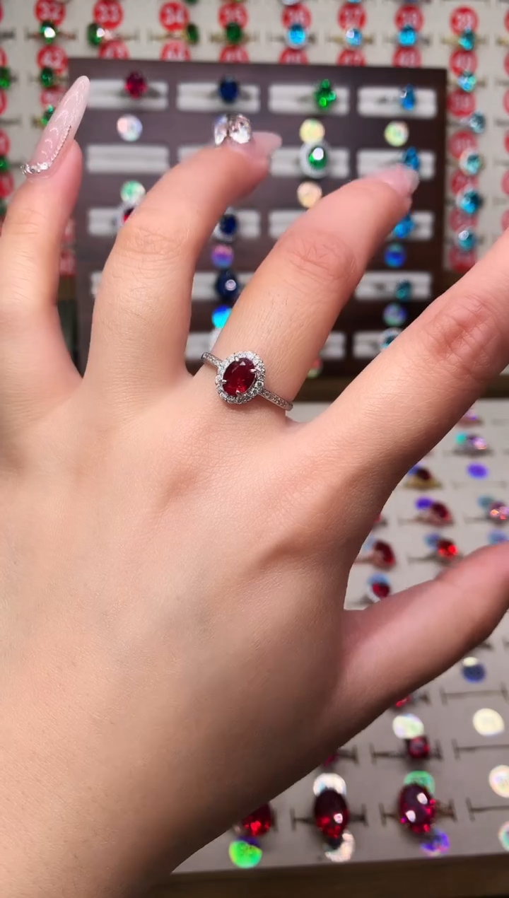 银S925镶嵌戒指红宝石5*7 酒红 银托