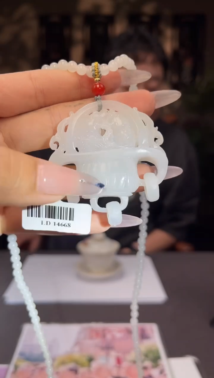 和田玉未镶嵌颈饰A953