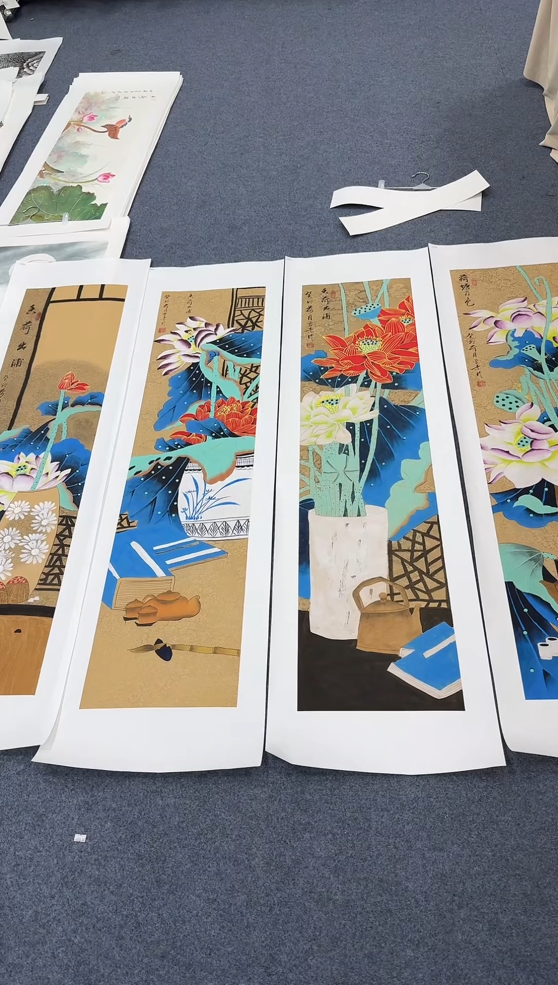 国画同类型随机荷花四条屏