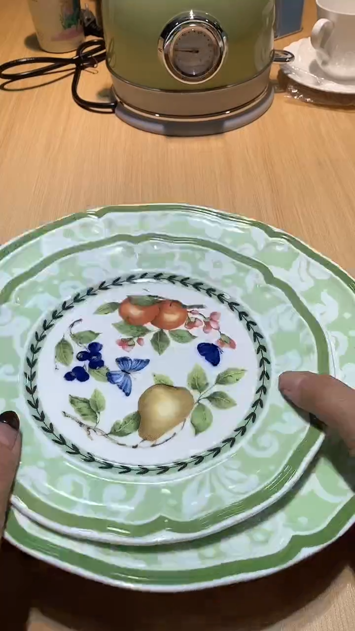 【闪购商品】瓷片锅碗瓢盆一件不剩