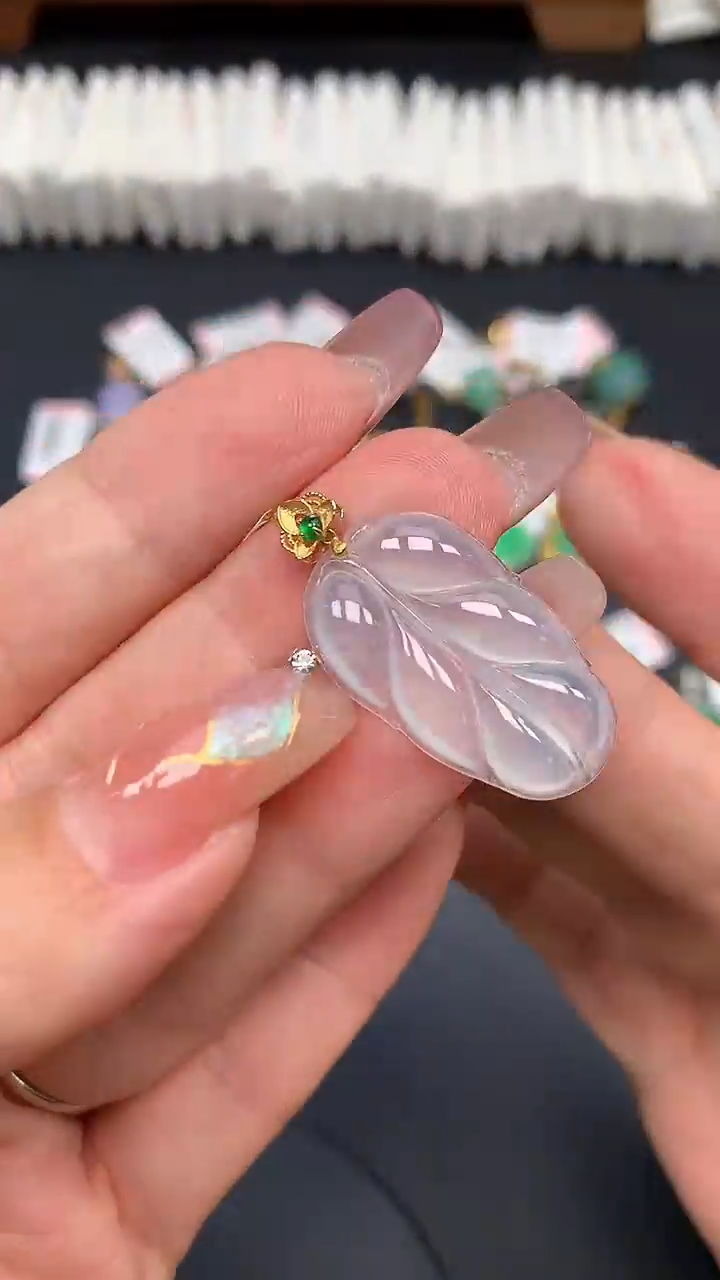 翡翠18K金镶嵌吊坠(不含链)MS188715