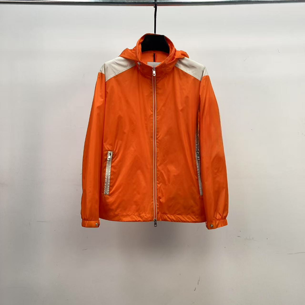 弥敦道奢品25年冬季鹅绒服