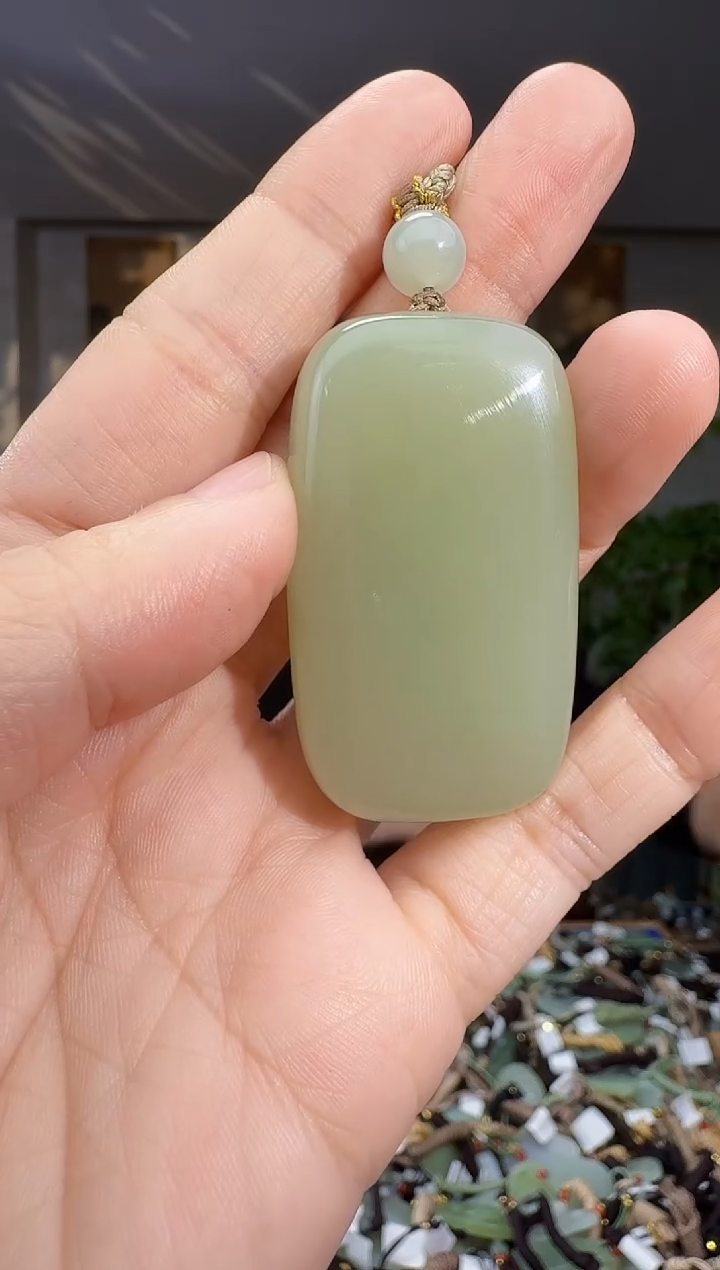 未镶嵌和田玉挂件拍一发一