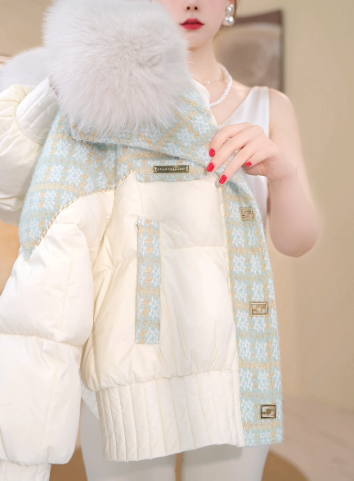 SJ-2025年冬季新款设计款大毛领羽绒服