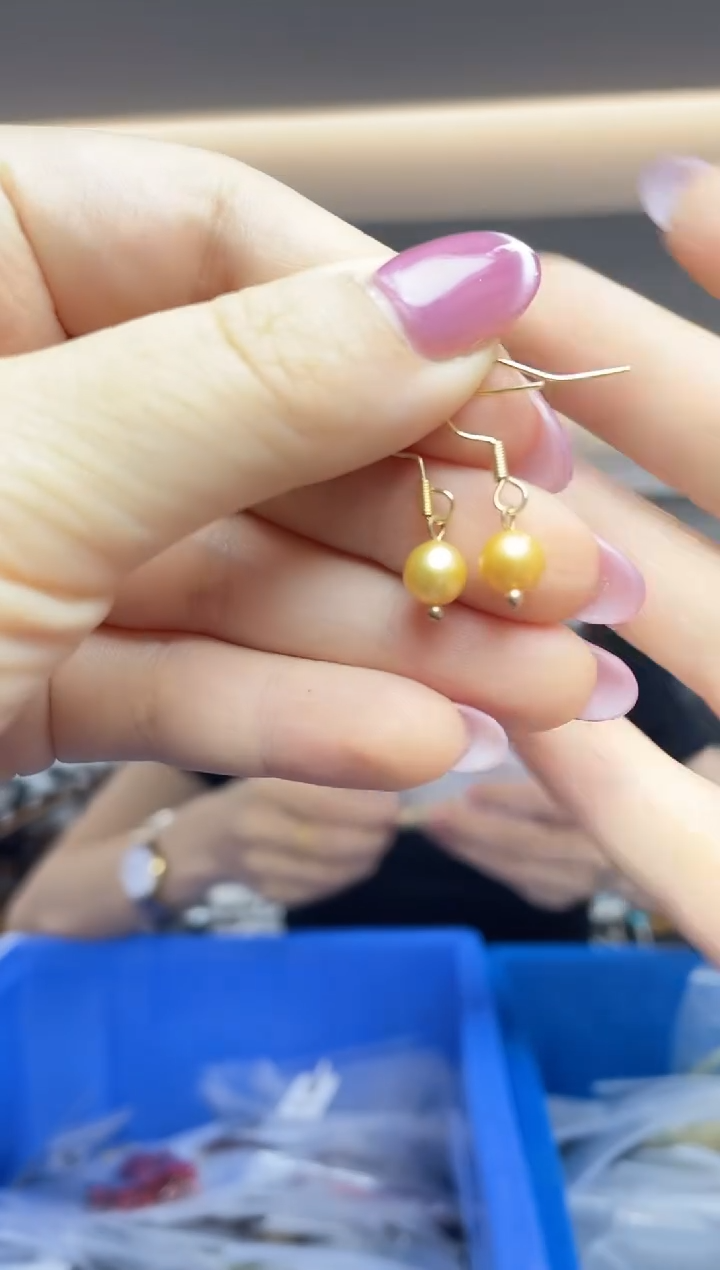 银S925镶嵌海水珍珠`（多样性发一件）