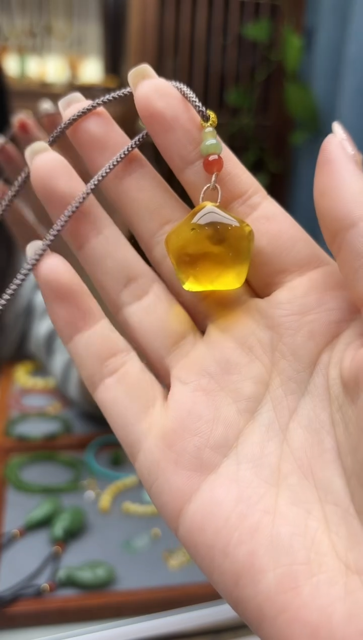 蜜蜡颈饰未镶嵌蜜蜡星星吊坠YZJ