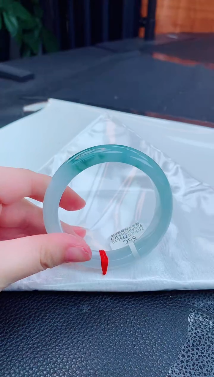 【闪购商品】翡翠手镯未镶嵌缅甸天然翡翠A货手镯