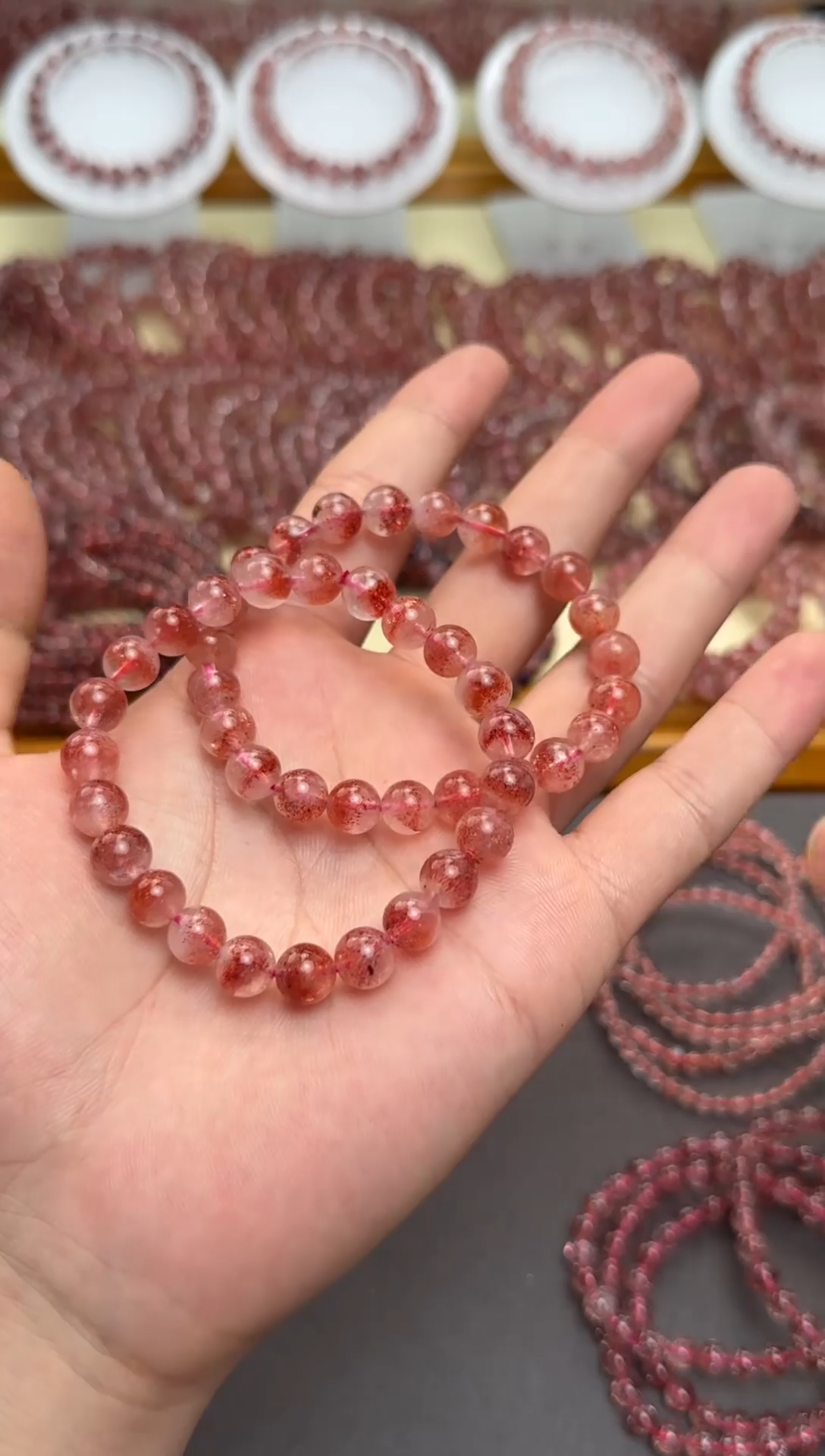 未镶嵌手链水晶芬达金草莓8mm 多样性发一