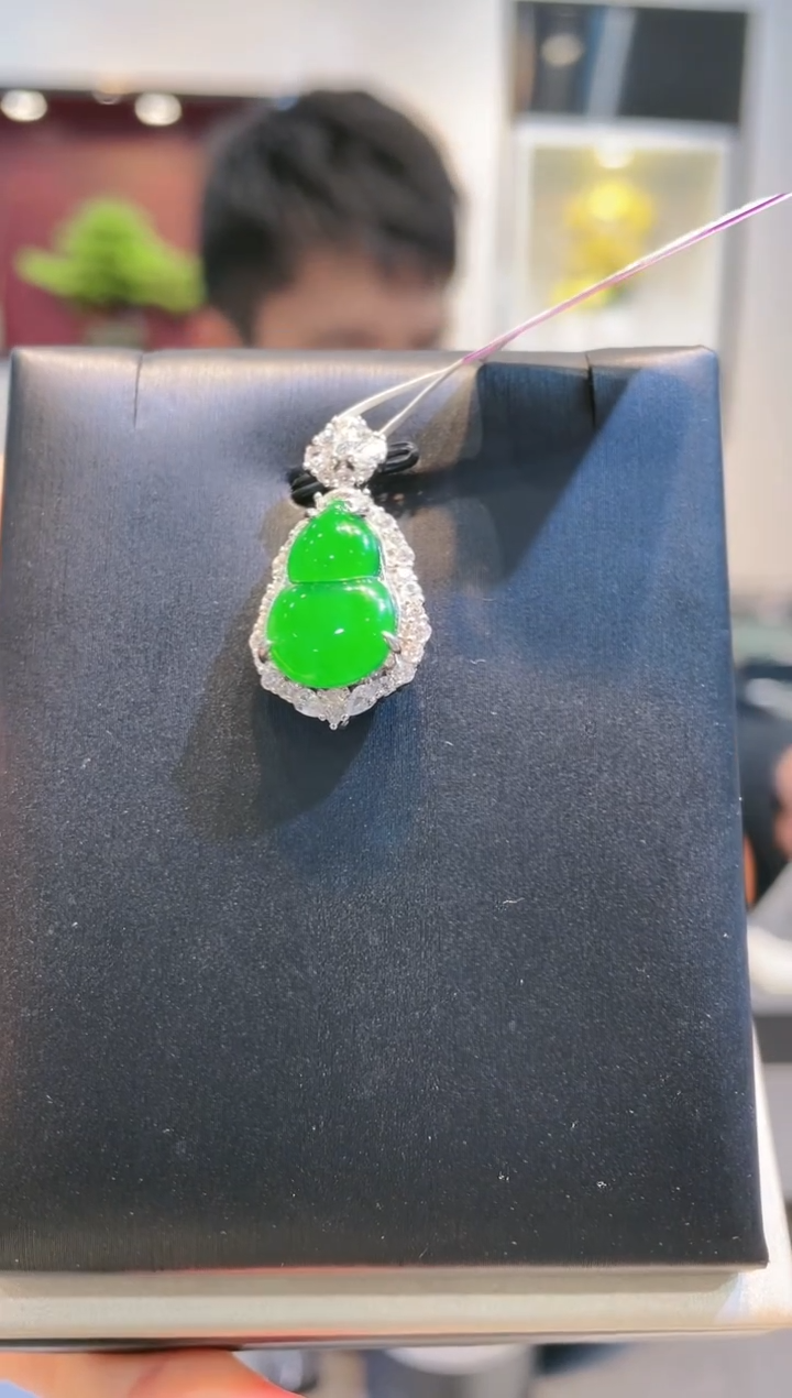 【闪购商品】翡翠颈饰未镶嵌A80天然A货翡翠吊坠（不含链）
