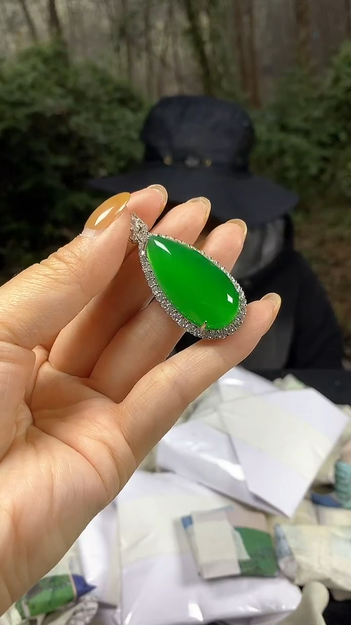 满色吊坠 所见即所得！！