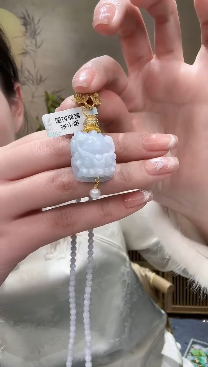 【闪购商品】翡翠颈饰未镶嵌吊坠