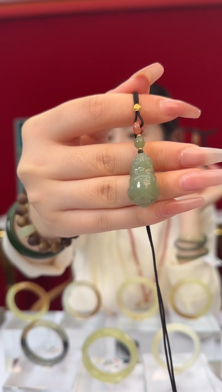 项链未镶嵌和田玉闪购貔貅项链