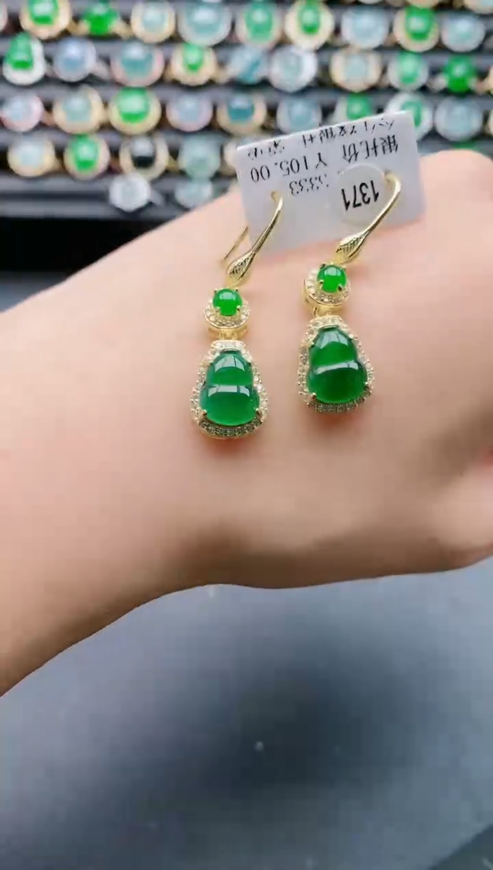 【闪购商品】翡翠戒指银S925镶嵌111111