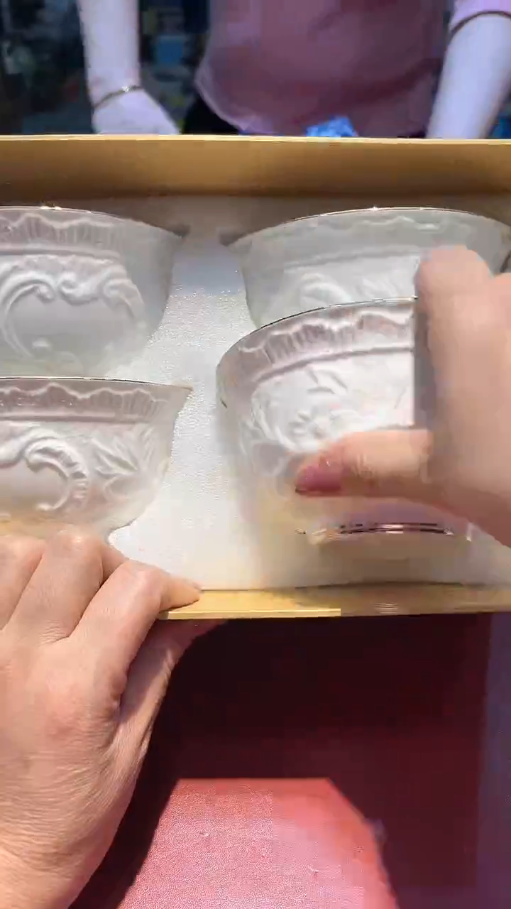 【闪购商品】瓷片锅碗瓢盆一件不剩