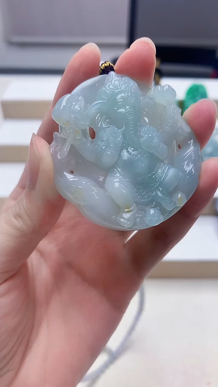 未镶嵌定制翡翠4868zm-毛货挂件88