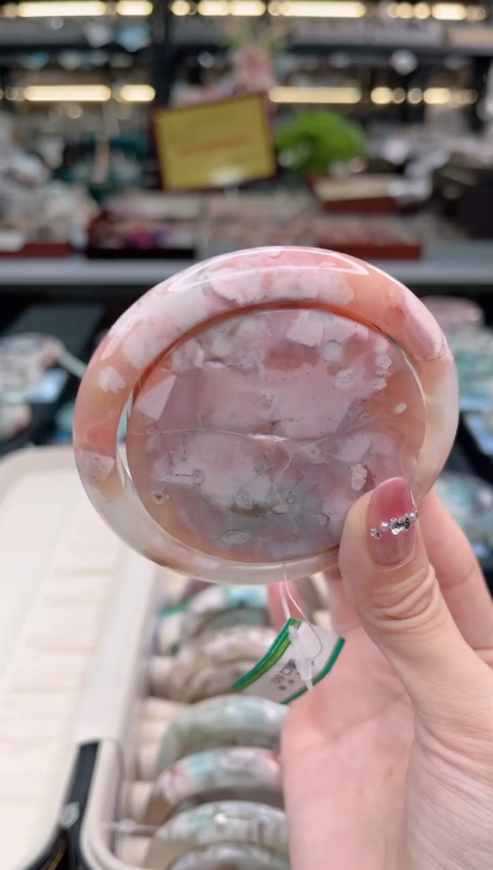 【闪购商品】石英质玉手镯未镶嵌60圈口（赠品镯心）S947126