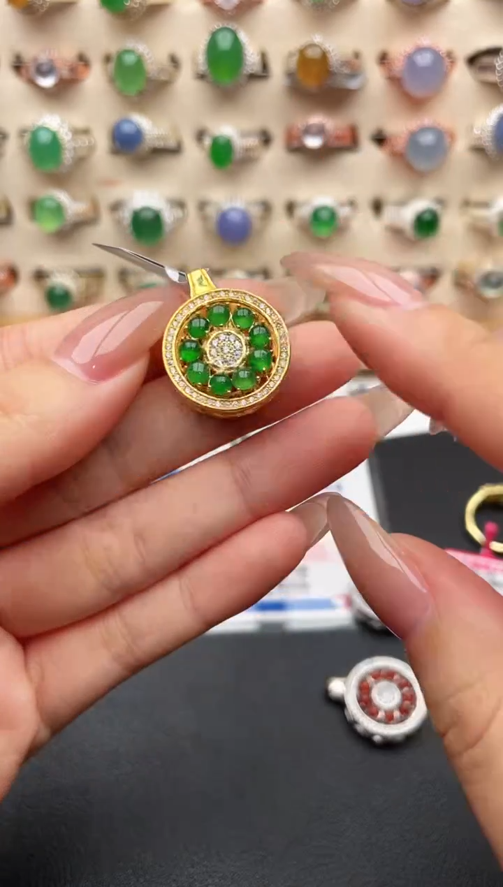 吊坠(不含链)银S925镶嵌翡翠一物一证一礼盒