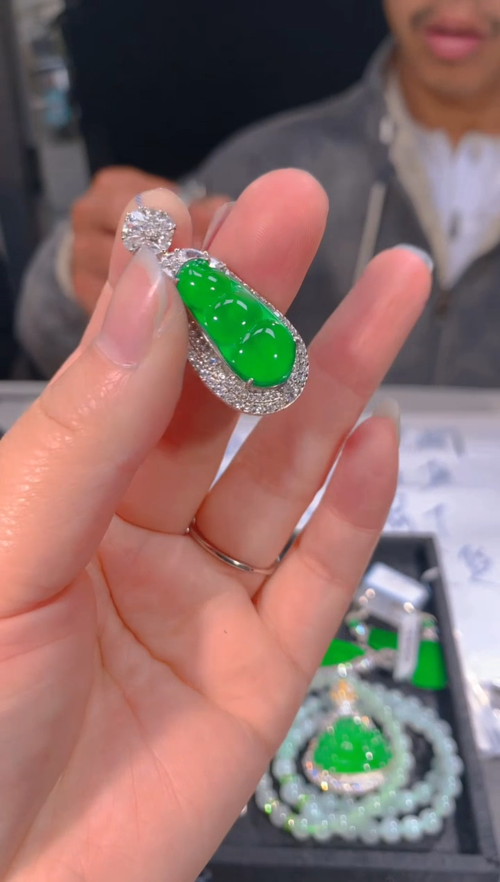 【闪购商品】定制翡翠未镶嵌87多样性发货（发其一）