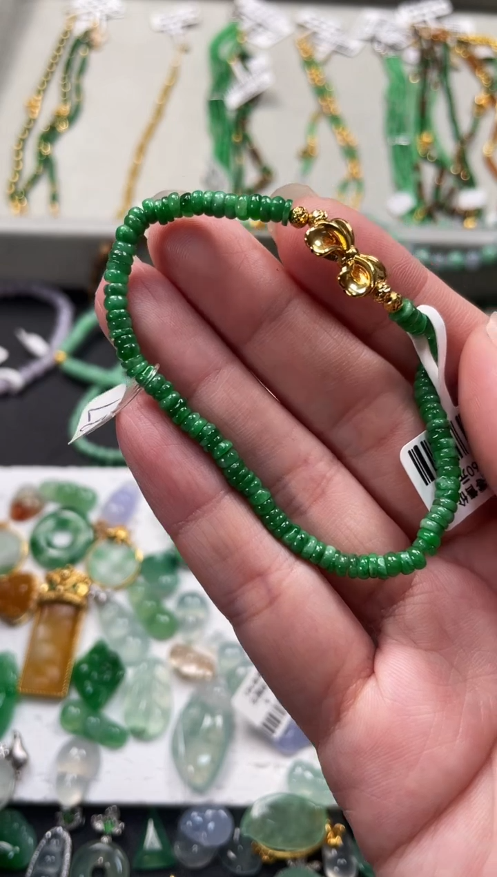 翡翠18K金镶嵌套链一条   MK328