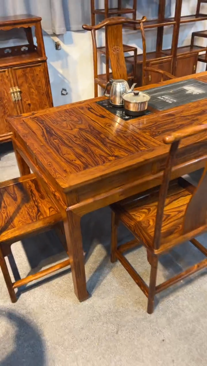 【闪购商品】花梨木类木雕茶桌