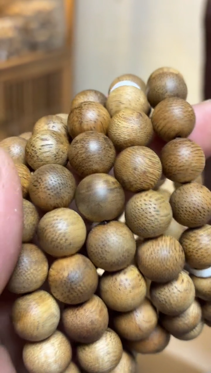 沉香手串 菩萨棋圆珠单圈1.1多样性发其一